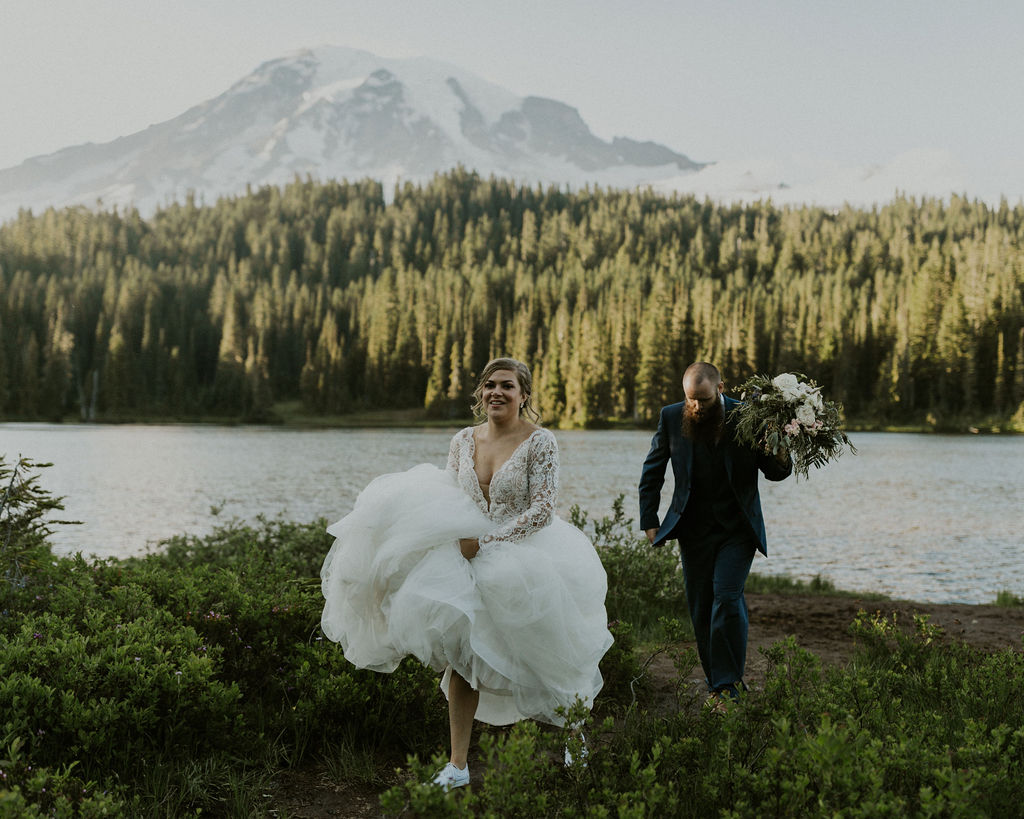 5 Things You Must Ask an Elopement Photographer Before Hiring Them